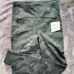 Lululemon Swift Speed Tight 28”